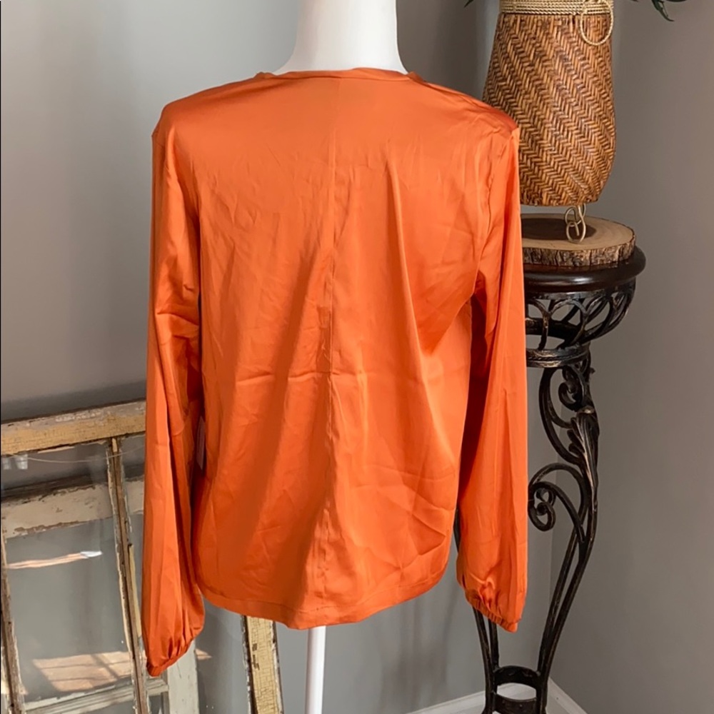 Charlie O burnt orange blouse! SOLD - Picture 4 of 7